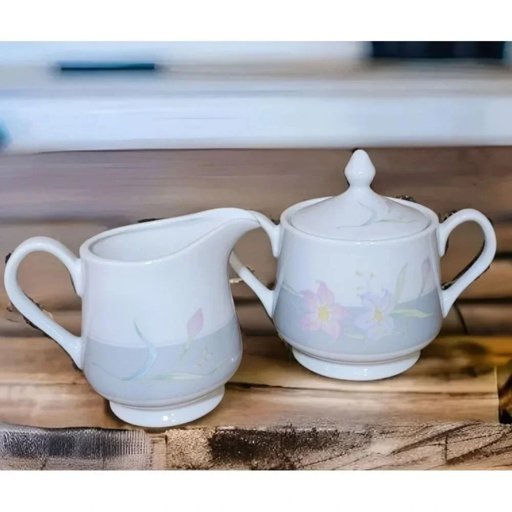 Vtg. Remembrance Collection Porcelain Sugar Creamer Set Pastel Floral1985